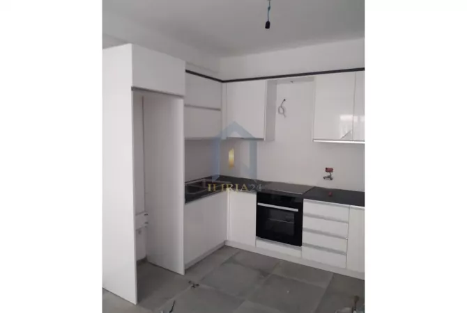 House for Sale 1+1 in Tirana - 106,000 Euro