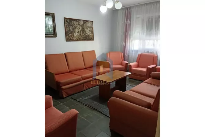 Shtepi me qera Apartament ne Tirane, 2+1, Mobilimi E mobiluar, Pagesa 450  Euro.
