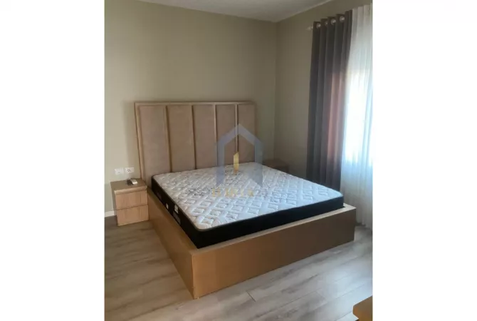 Shtepi me qera 2+1 ne Tirane - 550 Euro