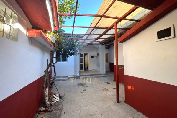 Ambient Biznesi me qira tek “Pazari I Ri”