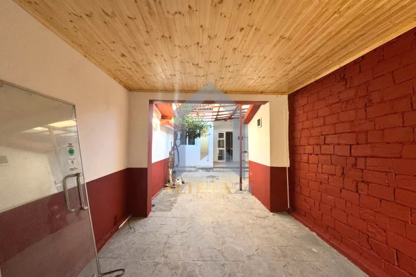 Ambient Biznesi me qira tek “Pazari I Ri”