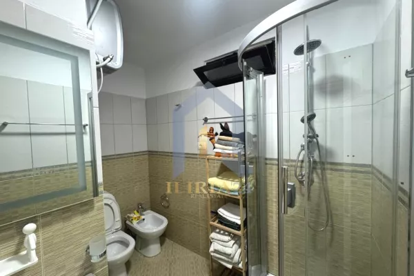 Casa in affitto 3+1 a Tirana - 1,100 Euro