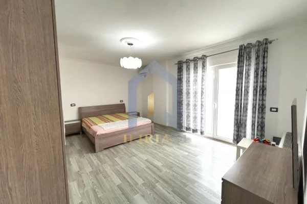 Casa in affitto 2+1 a Tirana - 1,200 Euro