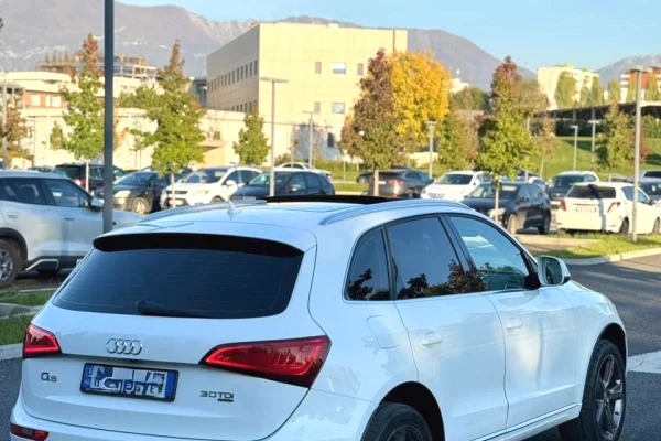 Cars for sale in Tirana - 13,500 Euro