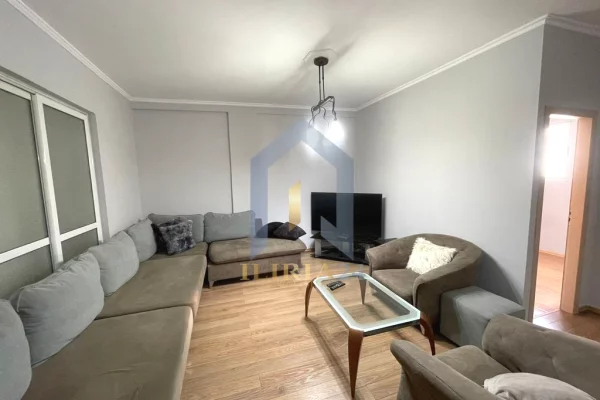 Shtepi ne shitje Apartament ne Tirane, 3+1, Mobilimi E mobiluar, Pagesa 255,000  Euro.