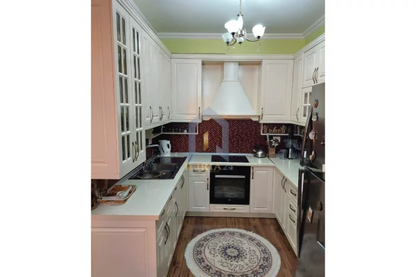 Shtepi ne shitje 2+1 ne Tirane - 140,000 Euro