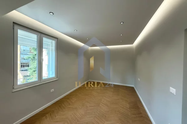 Appartamento in vendita a Tirana 2+1, Vuoto