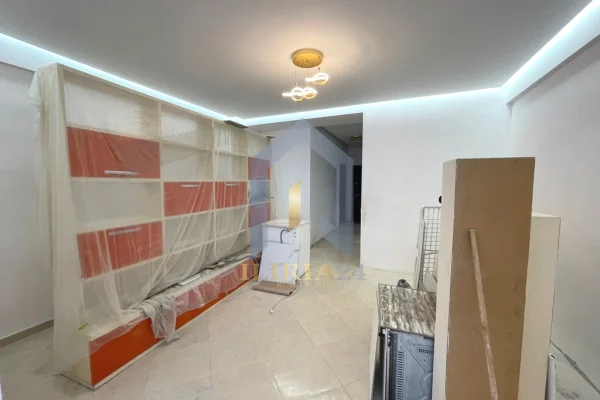 Shtepi ne shitje Apartament ne Tirane, 2+1, Mobilimi Bosh, pa mobiluar, Pagesa 120,000  Euro.