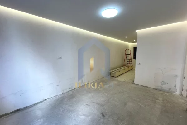 Shtepi ne shitje 2+1 ne Tirane - 120,000 Euro