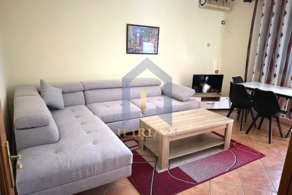 Casa in affitto 1+1 a Tirana - 400 Euro
