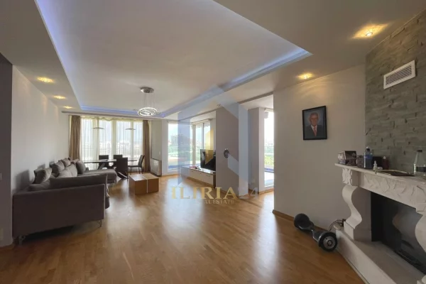 Shtepi ne shitje Apartament ne Tirane, 3+1, Mobilimi E mobiluar, Pagesa 300,000  Euro.