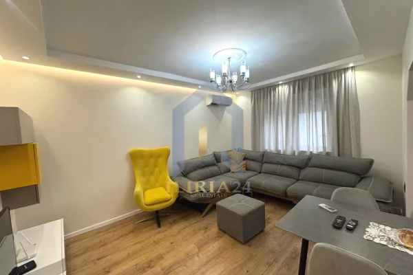 House for Rent 2+1 in Tirana - 800 Euro