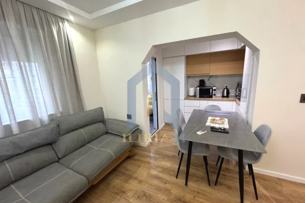House for Rent 2+1 in Tirana - 800 Euro