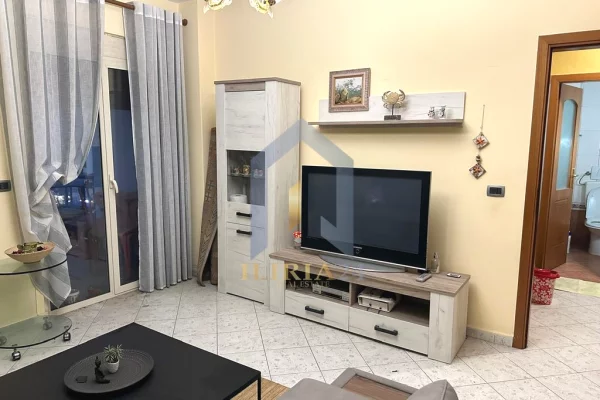 Shtepi ne shitje 1+1 ne Durres - 90,000 Euro