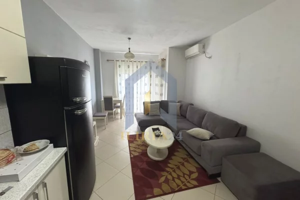 Shtepi me qera 1+1 ne Tirane - 550 Euro