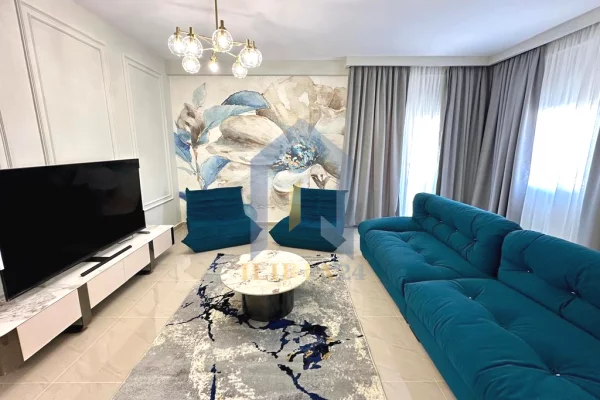 Shtepi me qera 2+1 ne Tirane - 1,000 Euro