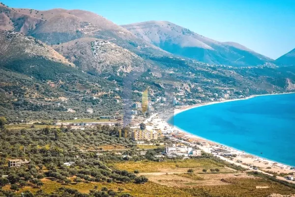 Truall ose Toke  ne Himare - 93,500 Euro