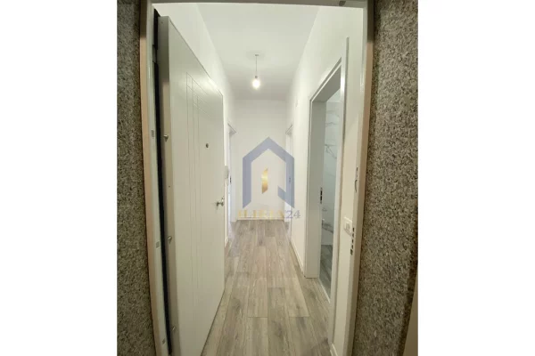 Ambient biznesi me qera 3+1 ne Tirane - 700 Euro