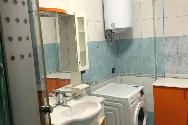 Shtepi me qera 1+1 ne Tirane - 500 Euro