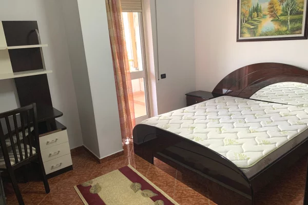 Shtepi me qera 1+1 ne Tirane - 500 Euro