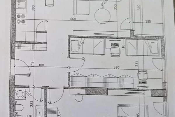 Shtepi ne shitje Apartament ne Tirane, 2+1, Mobilimi Bosh, pa mobiluar, Pagesa 67,200  Euro.