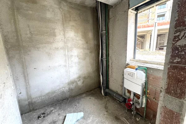 Shtepi ne shitje Vila Luksoze ne Tirane, 3+1, Mobilimi Bosh, pa mobiluar, Pagesa 493,965  Euro.