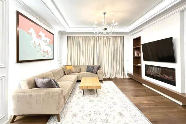 Shtepi me qera 2+1 ne Tirane - 1,400 Euro