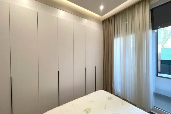 Shtepi ne shitje Apartament ne Tirane, 1+1, Mobilimi E mobiluar, Pagesa 158,000  Euro.