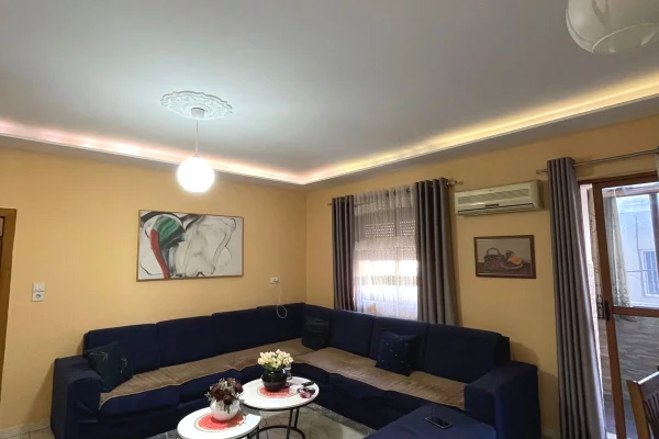 Shtepi ne shitje 2+1 ne Tirane - 140,000 Euro