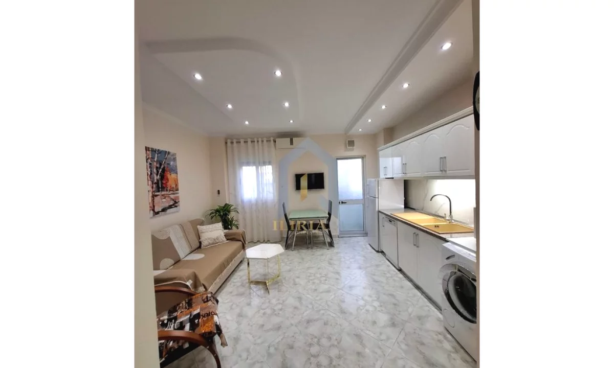 Shtepi me qera Apartament ne Tirane, 1+1, Mobilimi E mobiluar, Pagesa 600  Euro.