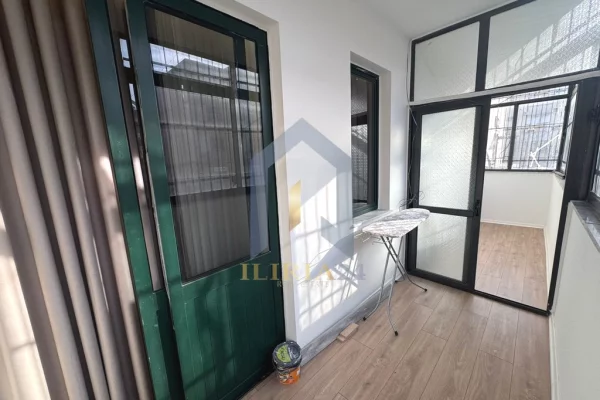 Shtepi me qera 2+1 ne Tirane - 700 Euro