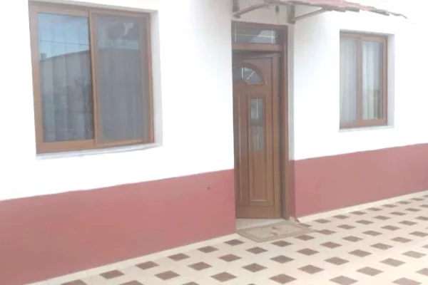 Shtepi ne shitje Shtepi Private ne Vlore, 4+1, Mobilimi E mobiluar, Pagesa 283,000  Euro.