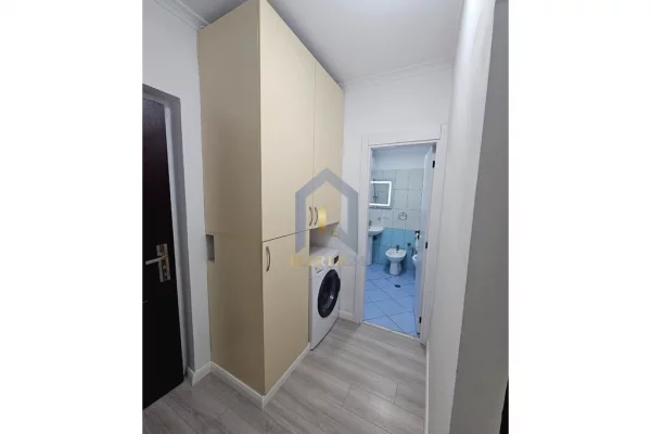 Apartament 1+1 për shitje në “Yzberisht"