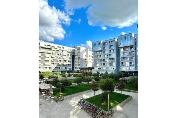 Ambient biznesi me qera 3+1 ne Tirane - 5,000 Euro