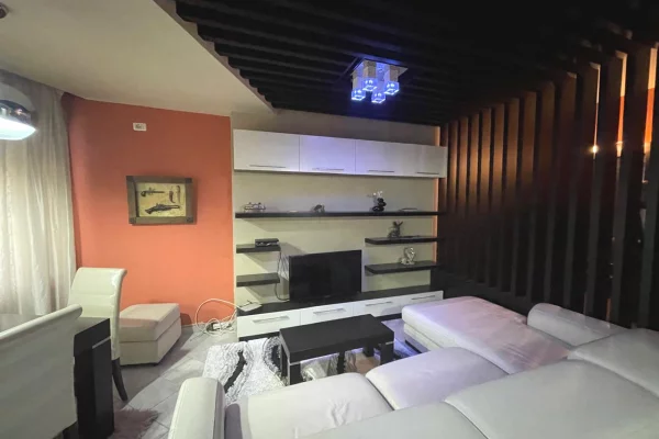 Apartment for sale in Tirana 4+1, Furnished