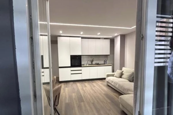 Apartment for sale in Tirana 1+1, Furnished