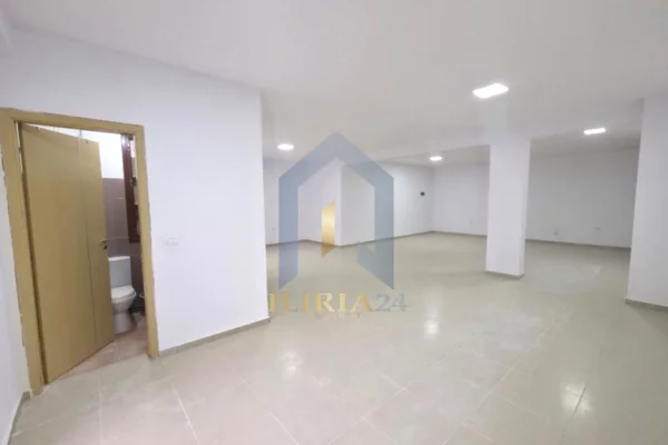 Ambient biznesi ne shitje 1+1 ne Tirane - 180,000 Euro