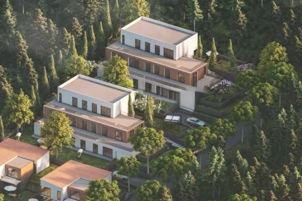 Truall ose Toke ne Tirane - 360,500 Euro