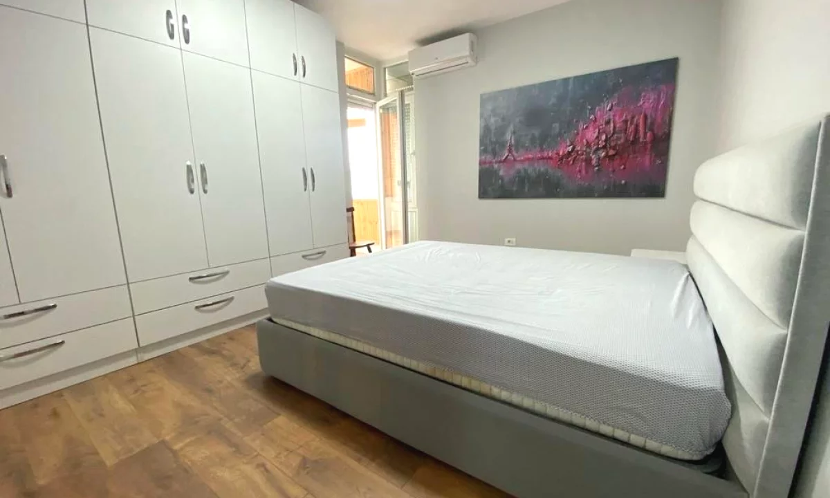 Apartment for sale in Tirana 2+1, Furnished