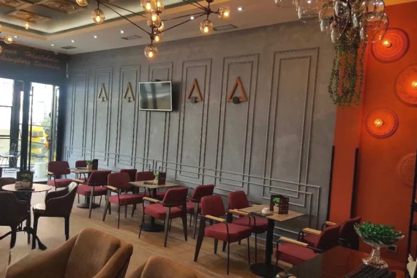 Ambient biznesi ne shitje 2+1 ne Tirane - 129,000 Euro