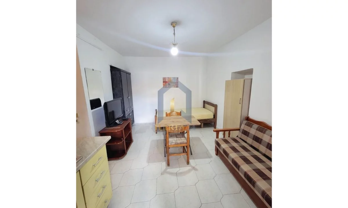 Appartamento in affitto a Tirana Garsoniere, Arredato