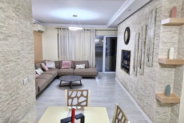 Shtepi ne shitje 3+1 ne Tirane - 219,000 Euro