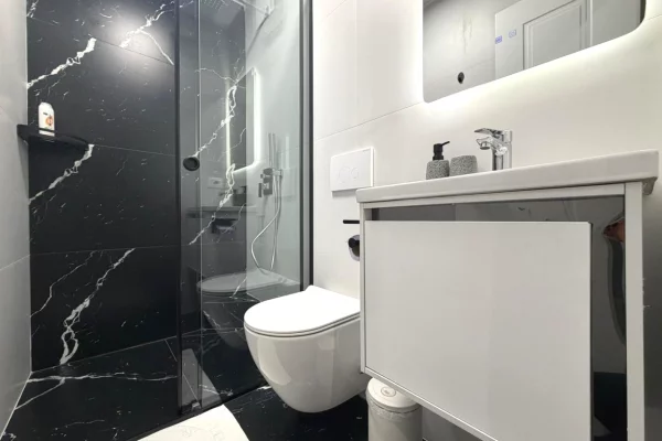 2 Apartamente 1+1 ne shitje tek Kryqezimi 21 Dhjetori