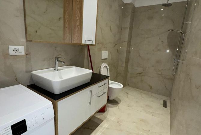 Shtepi me qera Apartament ne Tirane, 1+1, Mobilimi E mobiluar, Pagesa 700  Euro.
