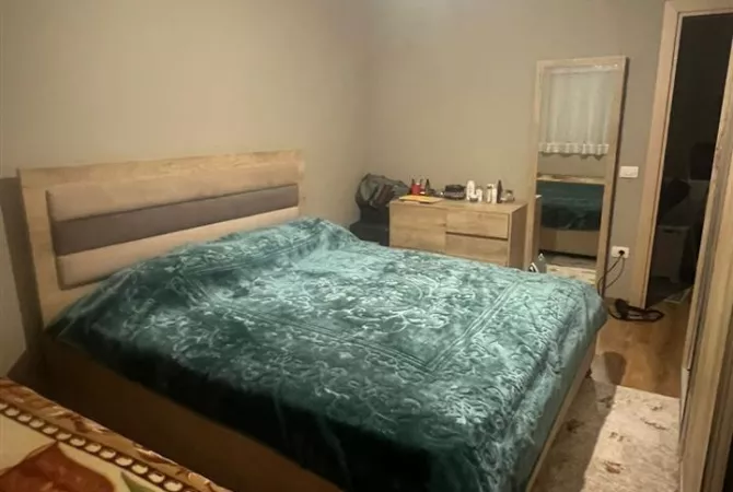 Shtepi me qera 2+1 ne Tirane - 68,000 Leke