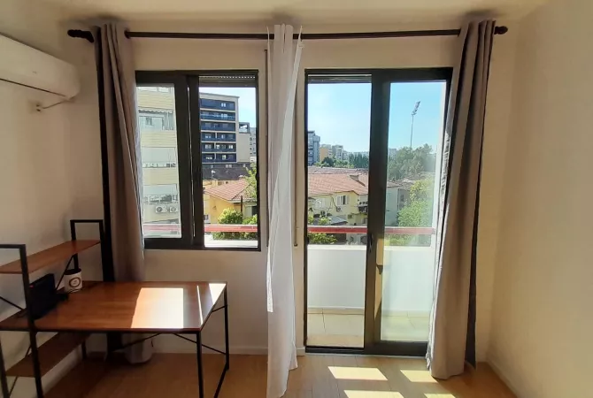 Shtepi me qera 1+1 ne Tirane - 59,000 Leke