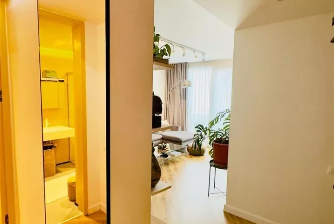 Shtepi me qera Apartament ne Tirane, 1+1, Mobilimi E mobiluar, Pagesa 900  Euro.