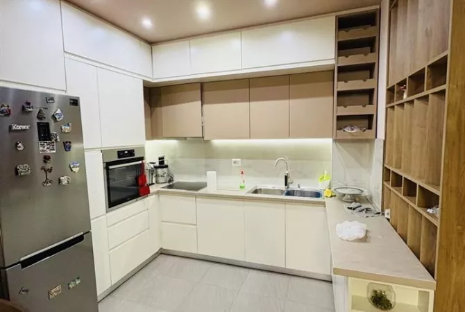 Shtepi me qera 2+1 ne Tirane - 600 Euro