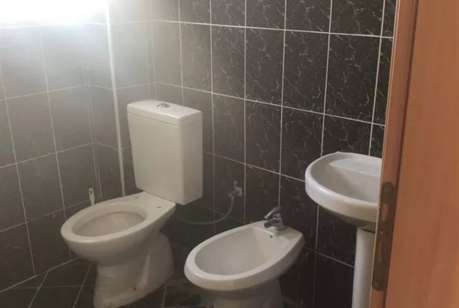 Casa in affitto 3+1 a Tirana - 30,000 Leke