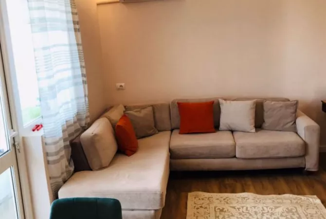 Shtepi me qera 1+1 ne Tirane - 650 Euro